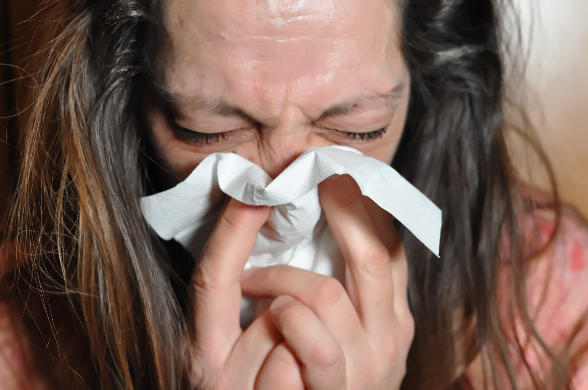 Pollenallergie oder Erkältung? Symptome richtig erkennen auf gesundheitsthemen.at